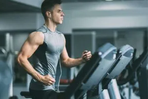 Combien de temps par séance de cardio pour des résultats optimaux ?
